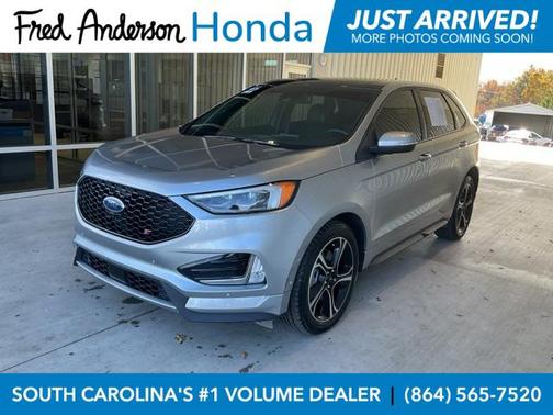 2022 Ford Edge ST