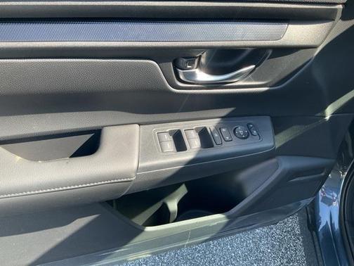2025 Honda CR-V LX 2WD