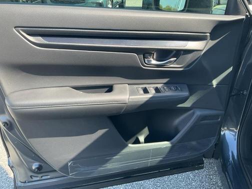 2025 Honda CR-V LX 2WD