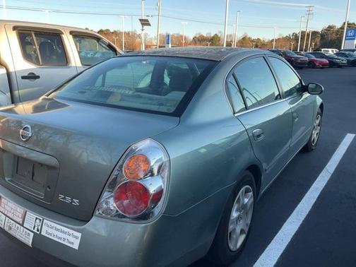 2003 Nissan Altima 2.5 S