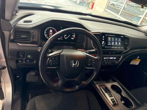 Silver Metallic 2025 Honda Ridgeline Sport