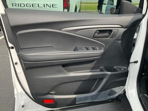 2025 Honda Ridgeline Sport