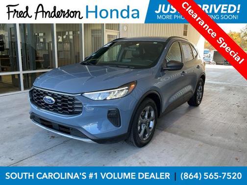 2025 Ford Escape ST-Line