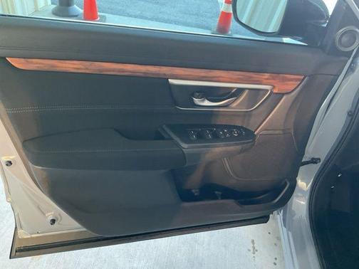 Sonic Gray Pearl 2022 Honda CR-V 2WD EX