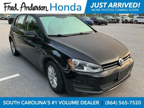 2016 Volkswagen Golf TSI S 4-Door