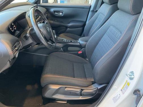 2025 Honda HR-V 2WD Sport