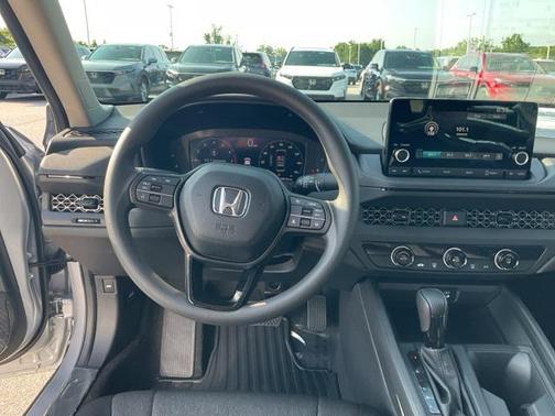 2025 Honda Accord LX 1.5T
