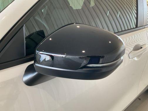 2026 Honda HR-V 2WD Sport