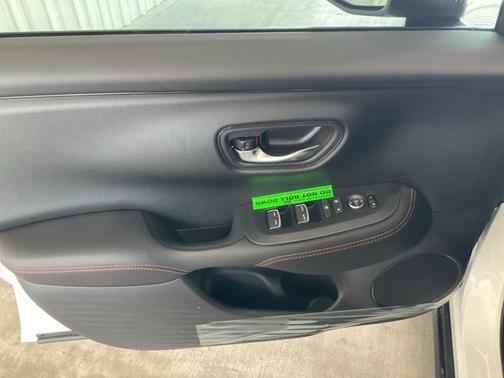 2026 Honda HR-V 2WD Sport