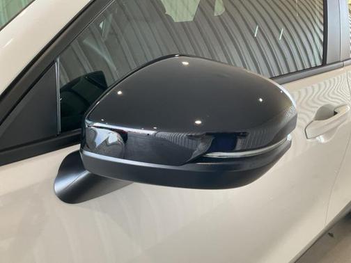 2026 Honda HR-V 2WD Sport