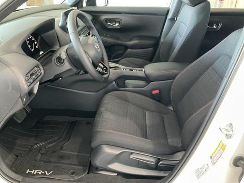 2026 Honda HR-V 2WD Sport
