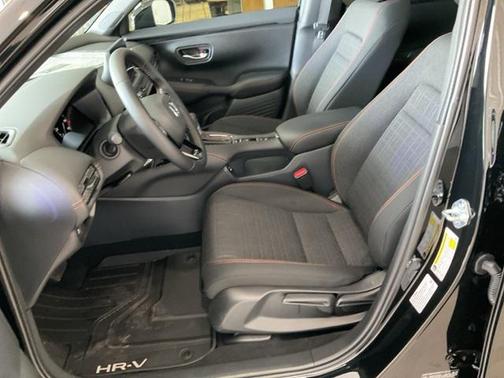 2026 Honda HR-V 2WD Sport