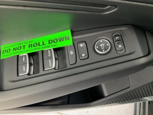 2025 Honda Accord LX 1.5T