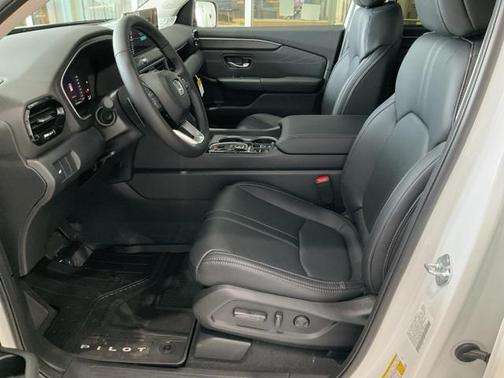 2026 Honda Pilot Touring 8-Passenger