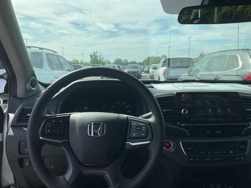2025 Honda Ridgeline Sport