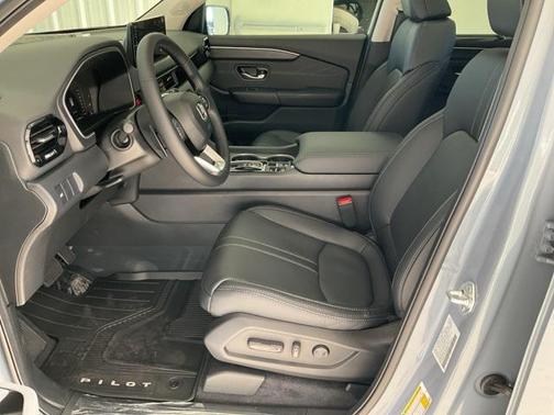 2026 Honda Pilot Touring 8-Passenger