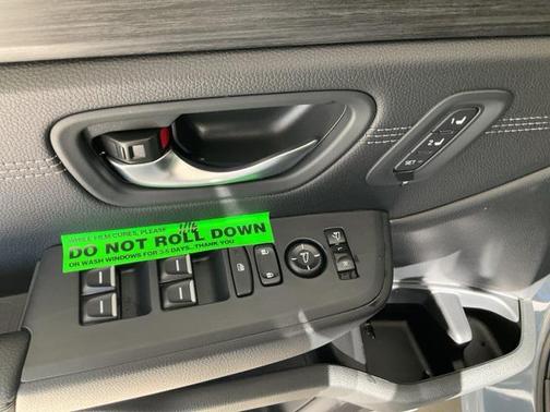 2026 Honda Pilot Touring 8-Passenger