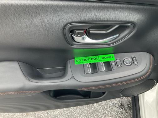 2025 Honda HR-V 2WD Sport
