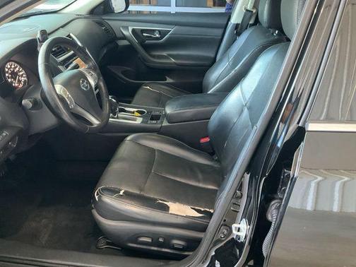 Super Black 2018 Nissan Altima 2.5 SL