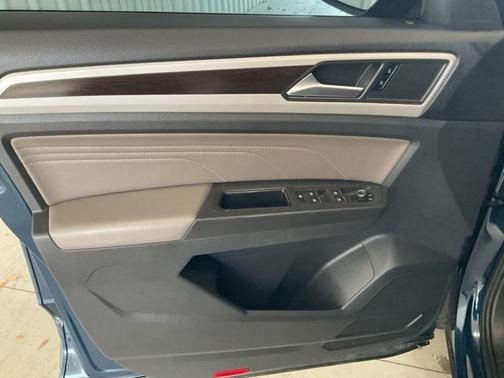 2022 Volkswagen Atlas 2.0T SE