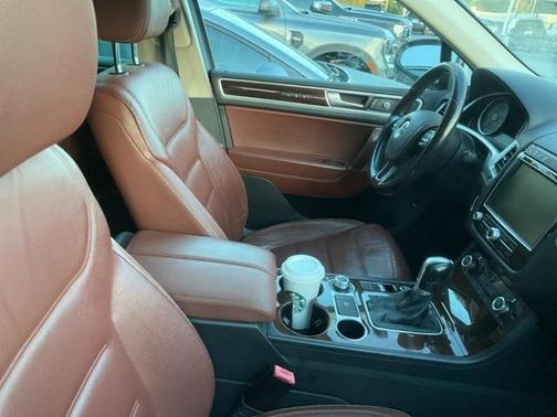 2015 Volkswagen Touareg TDI Lux