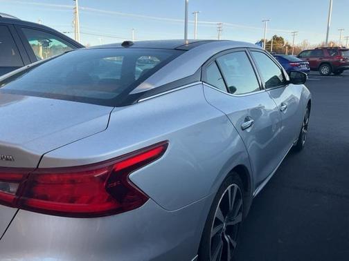 2017 Nissan Maxima 3.5 Platinum