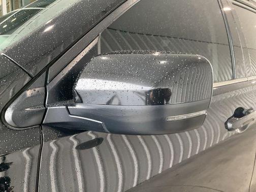 2023 Honda Pilot Touring 8-Passenger