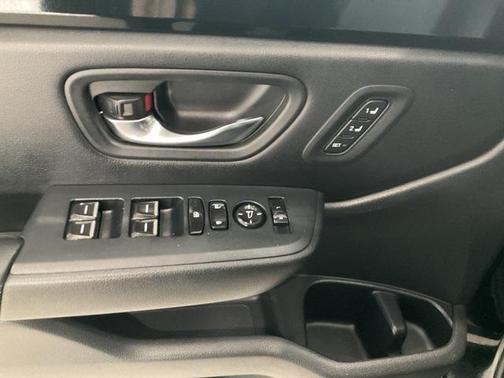 2023 Honda Pilot Touring 8-Passenger