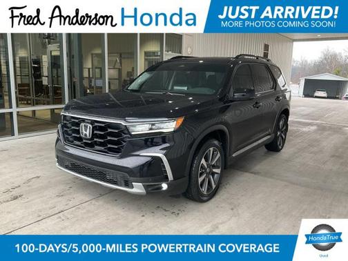 2023 Honda Pilot Touring 8-Passenger