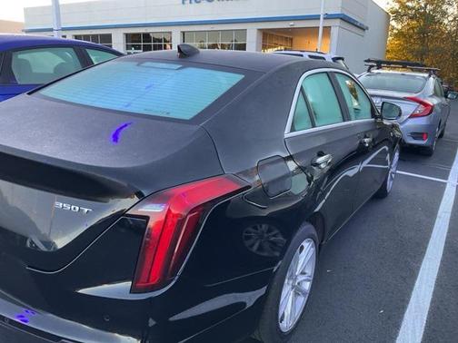 2023 Cadillac CT4 Luxury