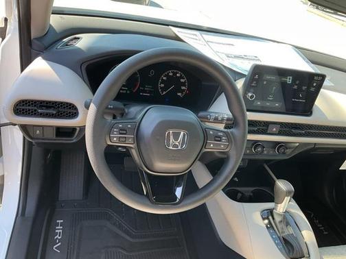 2026 Honda HR-V LX