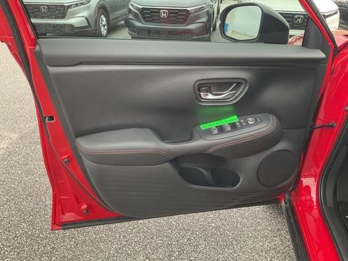 2025 Honda HR-V 2WD Sport