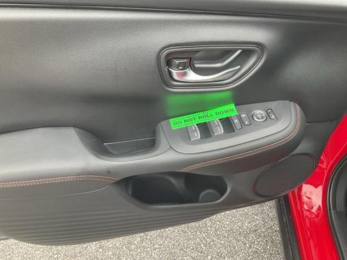 2025 Honda HR-V 2WD Sport