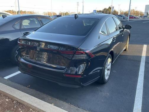 2023 Honda Accord LX 1.5T