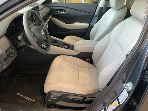 2025 Honda Accord LX 1.5T