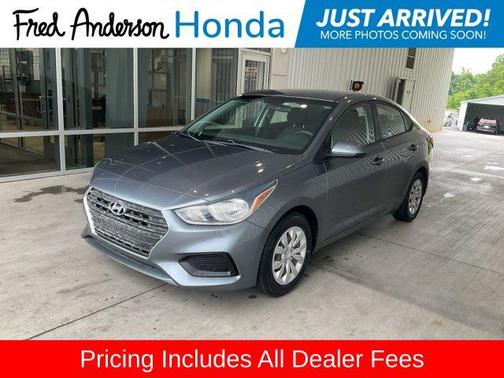Urban Gray 2018 Hyundai Accent SE