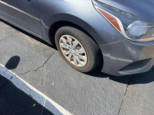 Urban Gray 2018 Hyundai Accent SE