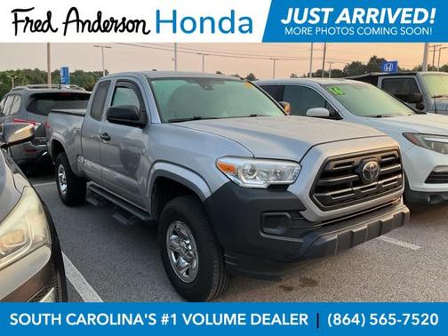 2019 Toyota Tacoma SR