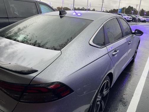 2023 Honda Accord Hybrid Base