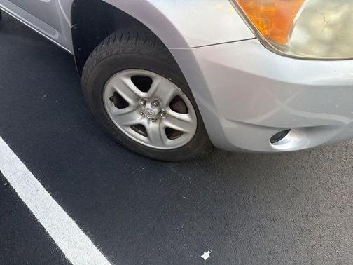 Classic Silver Metallic 2008 Toyota RAV4 Base