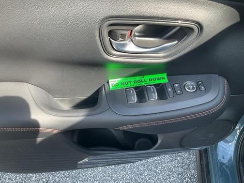 2025 Honda HR-V 2WD Sport