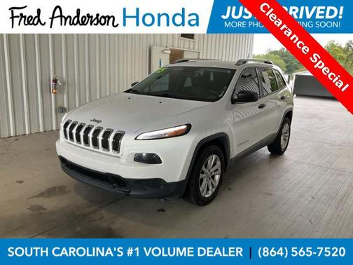 2015 Jeep Cherokee Sport