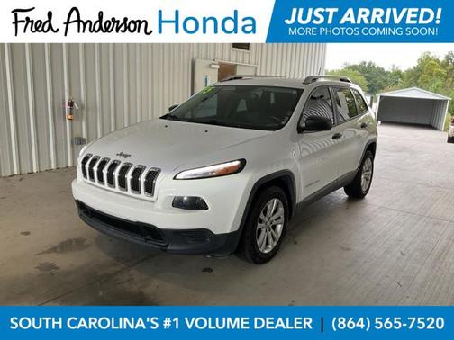 2015 Jeep Cherokee Sport