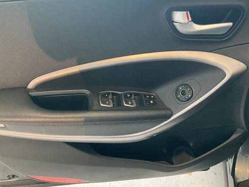 2015 Hyundai Santa Fe Sport 2.0L Turbo