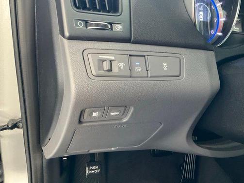 Harbor Gray Metallic 2014 Hyundai SONATA GLS