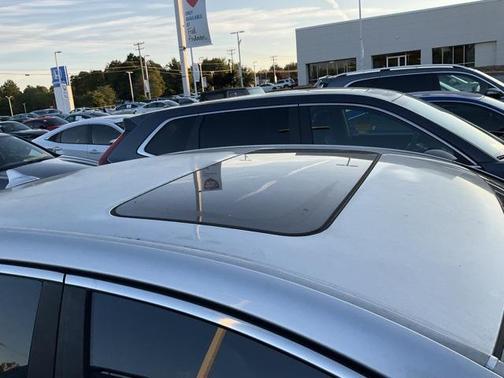 2011 Hyundai Genesis 4.6