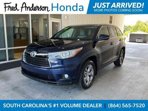 Nautical Blue Metallic 2015 Toyota Highlander XLE