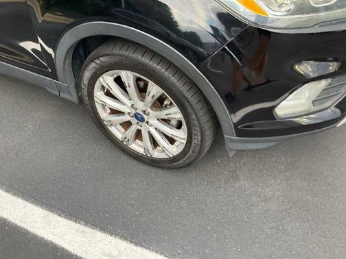 SHADOW BLACK 2017 Ford Escape Titanium