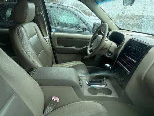 2007 Ford Explorer XLT