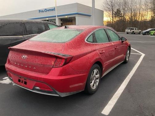 2021 Hyundai SONATA SE